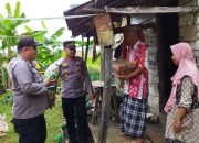 Program Jum’at Berkah Polsek Bati Bati, Bantu Warga Kurang Mampu