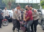 Aksi Penembakan Massa Di gedung MUI