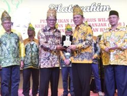 Gubernur Kalsel Hadir Membawakan Bingka Gambut dan Sasirangan di Halal Bihalal KBB Kepulauan Riau