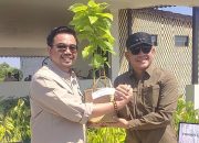 Wamenhut RI Serahkan 500 Bibit ke Tanah Laut, Dorong Ketahanan Pangan