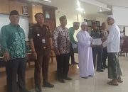 Bupati Tala HM Sukamta Tanda Tangani Perbup, Bantuan Beasiswa Santri, Utazd Ustazah dan Mahasiswa Kuliah Keluar Negri