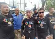 HAKORDIA 2023 Para Tokoh LSM Banua Gelar Aksi Damai, Bagikan Bunga dan Stiker