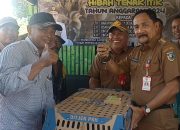 Pj Bupati Tala dan Dinas Terkait Serahkan Bantuan Hibah Itik Kepada Kelompok Tani