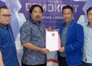 Haji Muhidin Serahkan Berkas Bacalon Pilkada 2024 ke Demokrat, PAN Kalsel Siap Kolaborasi dan Berkoalisi