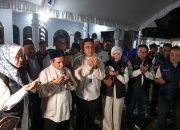 Disambut Supporter dan Relawan, Arifin-Akbari Tampil Santai dan Memukau saat Debat Pilwali Banjarmasin