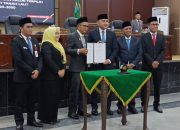 H Rahmat dan H Zazuli Ditetapkan sebagai Bupati dan Wakil Bupati Tala Masa Bakti 2025-2030