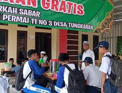 Lembaga Swadaya Masyarakat BABAK Kalsel Gelar Makan Gratis untuk Masyarakat Umum dan Pelajar