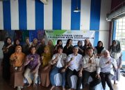 PLN Indonesia Power Asam Asam Dorong UMKM Lokal, Warga Ring 1 Dilatih Menjelujur Sasirangan