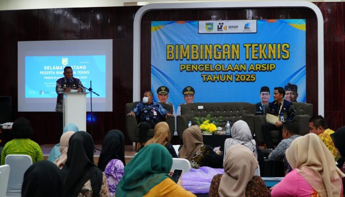 Dorong Tata Kelola Modern, Wabup Tanah Laut Buka Bimtek Pengelolaan Arsip 2025