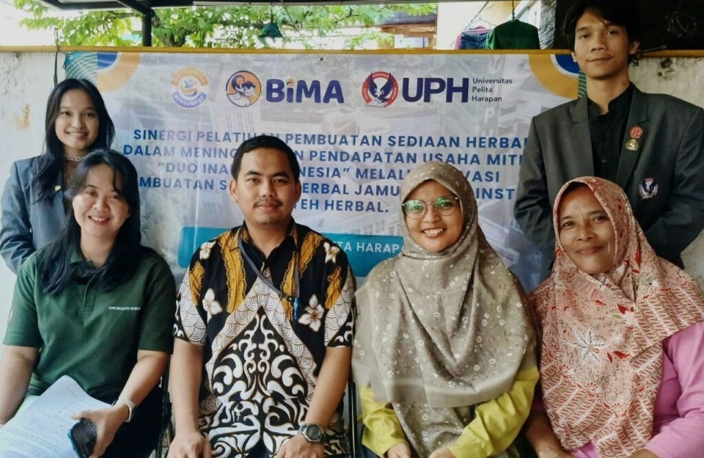 Sinergi UMKM Duo Inang dan UPH Ciptakan Inovasi Ketersediaan Herbal