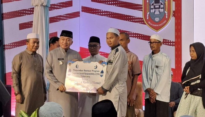 Bukber hingga Tadarus di Taman Nurul Muhibbin, Afrizaldi Salurkan Amanah Gubernur