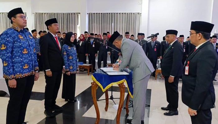 Resmi Dilantik, Bupati Rahmat Ingatkan ASN Tala: Jangan Lupa Diri, Ini Amanah Besar