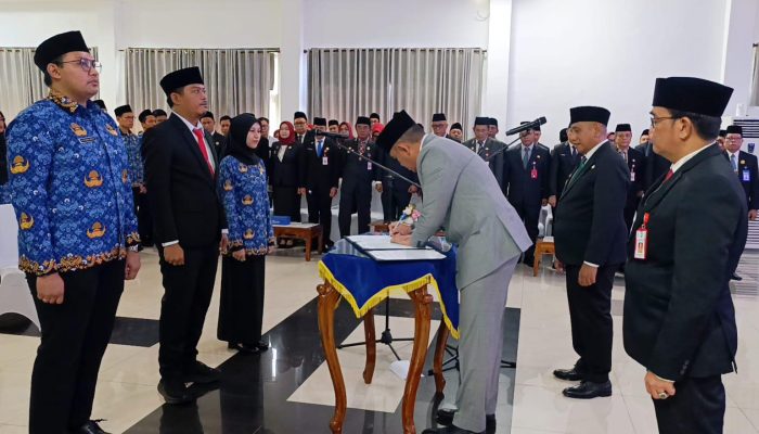 Resmi Dilantik, Bupati Rahmat Ingatkan ASN Tala: Jangan Lupa Diri, Ini Amanah Besar